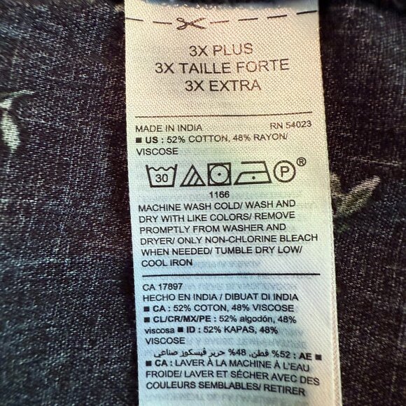 3X Plus Old Navy Flowered Blouse - Picture 6 of 6